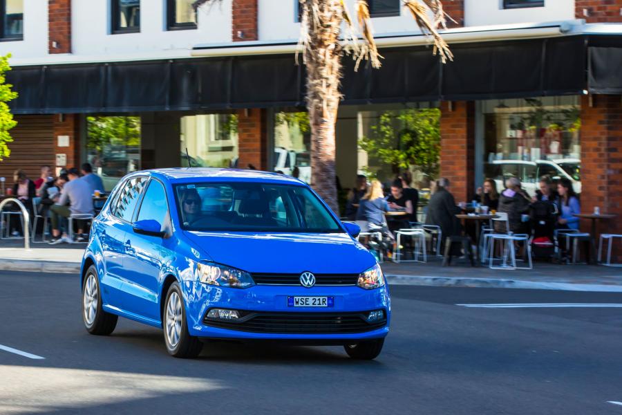  Volkswagen Polo Urban (Typ 6C) 2017 года  (AU) (фото 4 из 23)